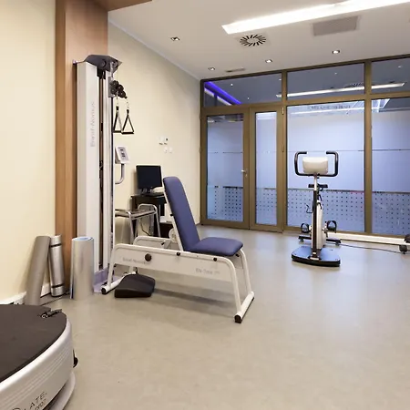 Premier Aqua Adults Only - Fruske Terme 维尔蒂尼克