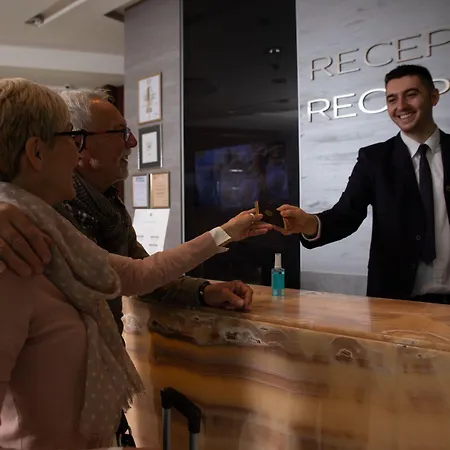 Premier Aqua Adults Only - Fruske Terme 维尔蒂尼克