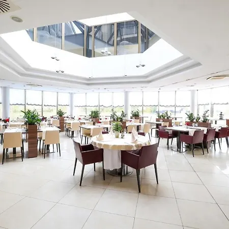 Premier Aqua Adults Only - Fruske Terme 5*